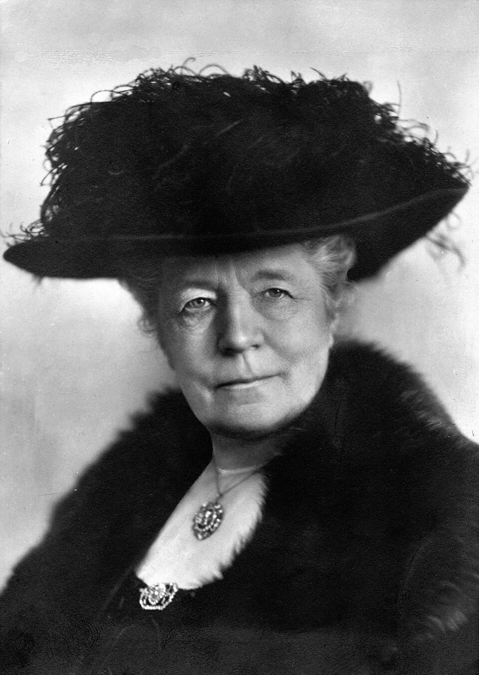 Bild av Selma Lagerlöf, hämtad från Wikipedia