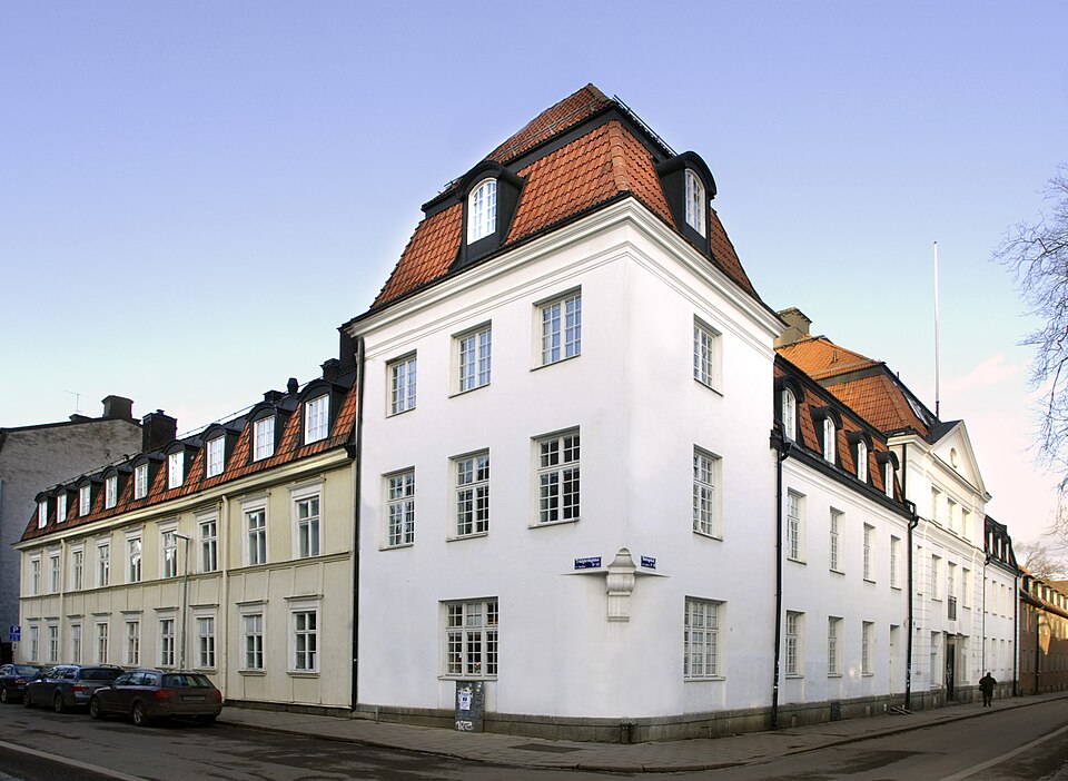 Bild av Brogård (Tensta), hämtad från Wikipedia