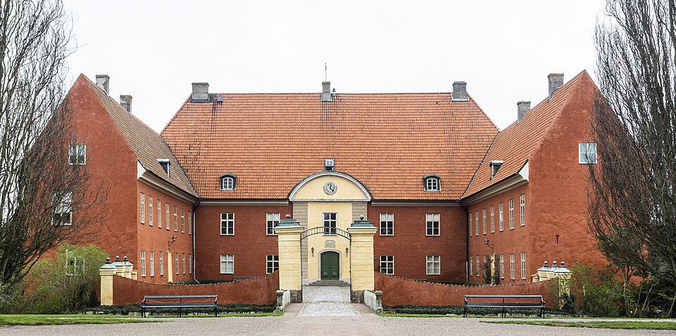 Bild av Krapperup, hämtad från Wikipedia